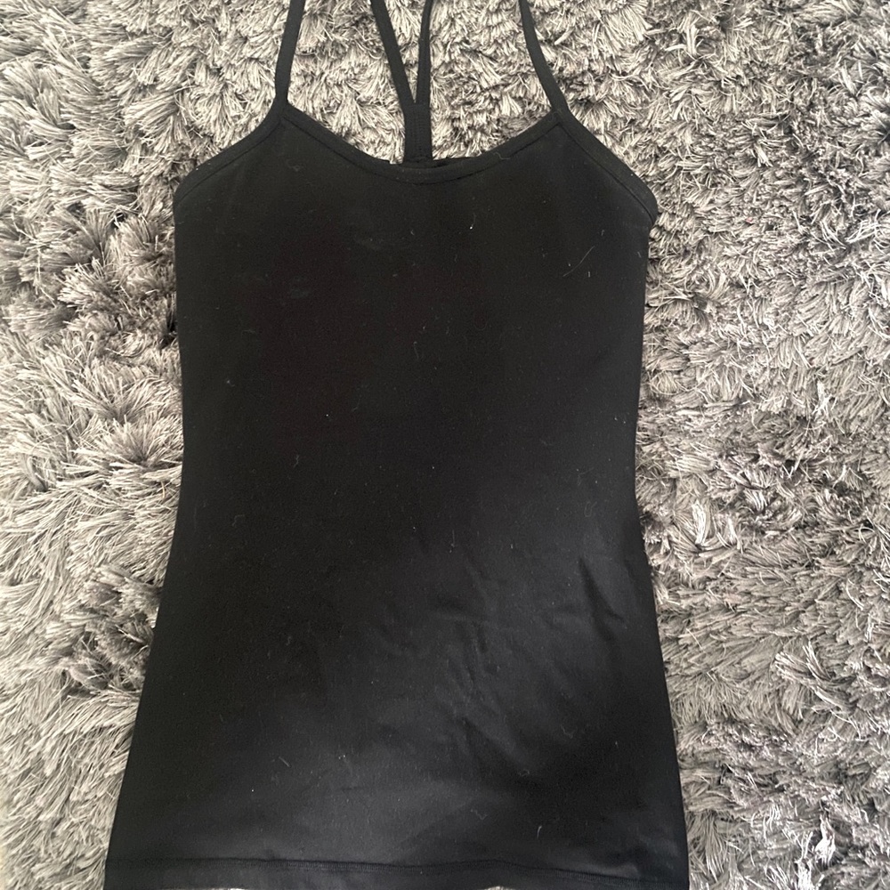 Lululemon size 4 power Y tank